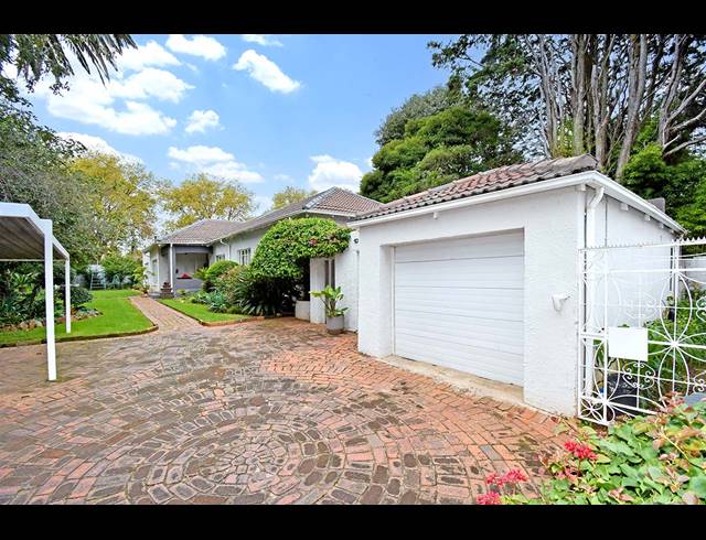 4 BEDROOM FREEHOLD FOR SALE IN HIGHLANDS NORTH
